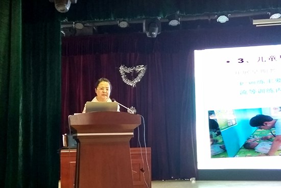 5.王宝珍分享身高门诊建设经验成果.jpg